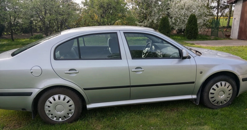 Skoda Octavia cena 15500 przebieg: 228000, rok produkcji 2010 z Kalisz małe 191